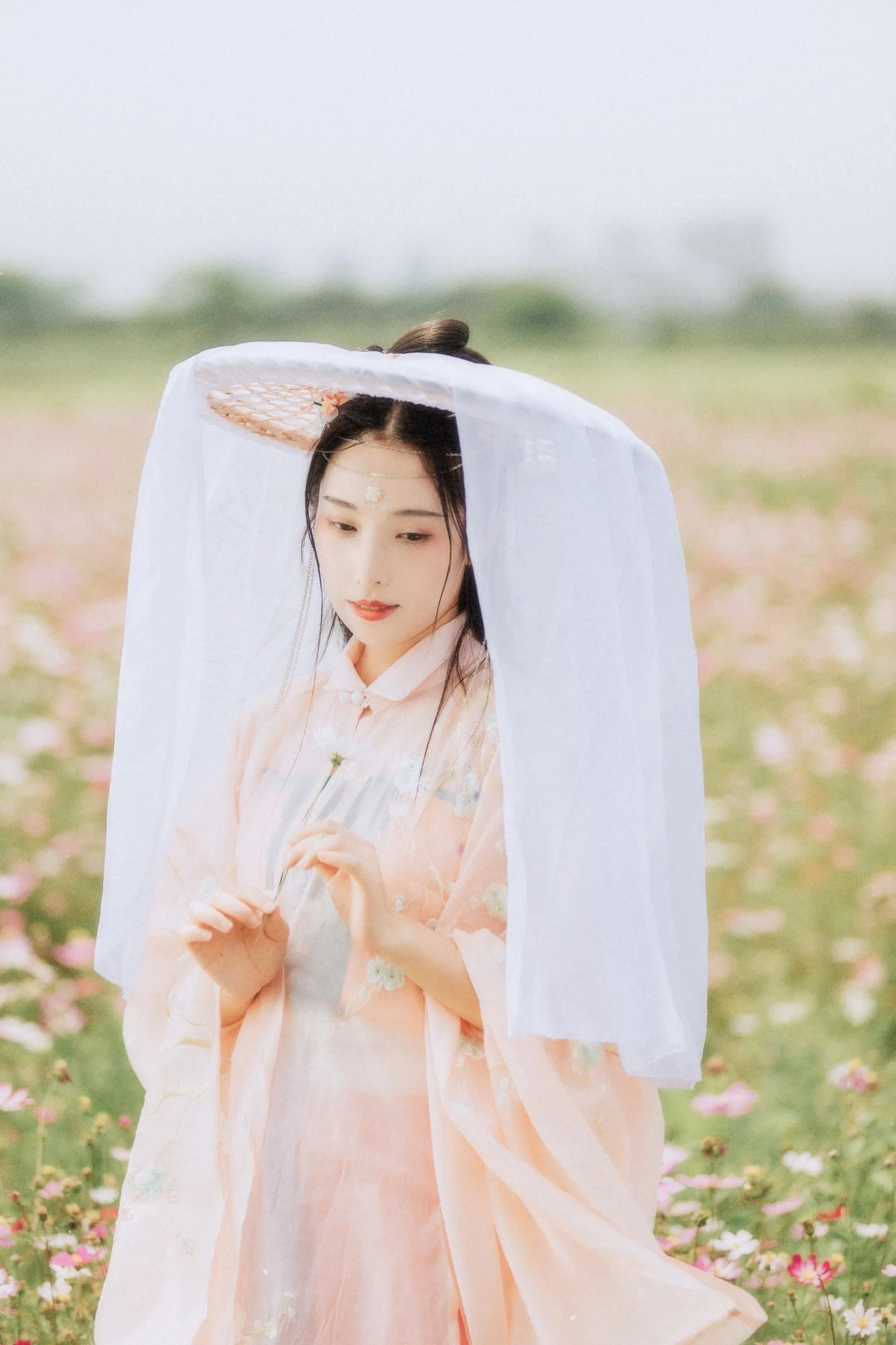 [YITUYU艺图语]2021.09.03 繁花孤影 茶茶 [24P]插图5